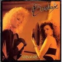 WHEN WE KISS / SEX MACHINE